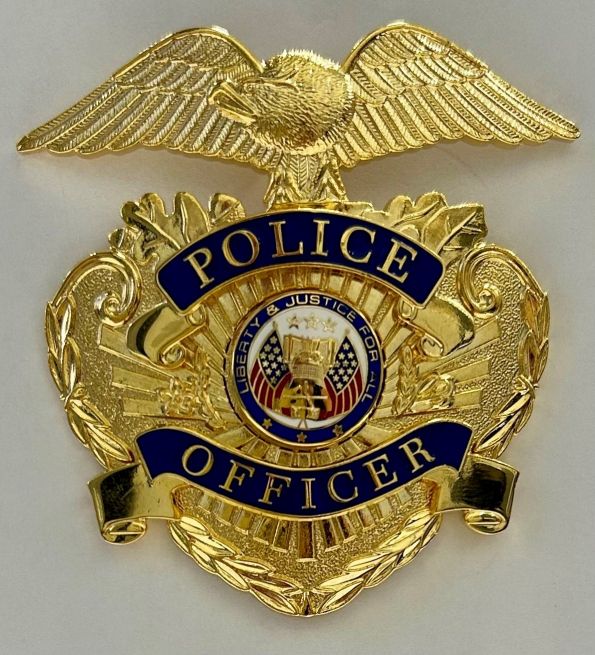 POLICE OFFICER METAL HAT BADGE - BRASS.